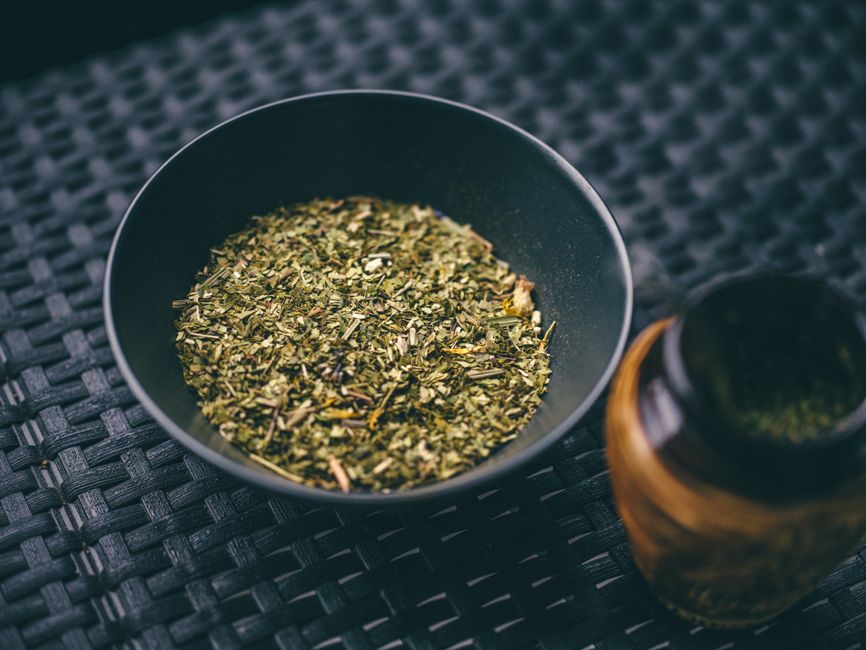 Gut Health Beyond The Marketing: A Calmer Approach