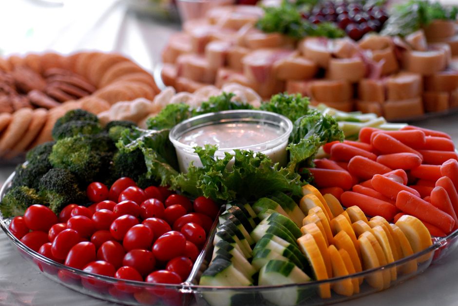 Sustainable Weight Change Versus Crash Diets: What Changes With Age
